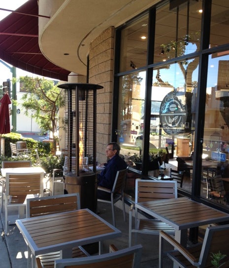 The Coffee Bean & Tea Leaf