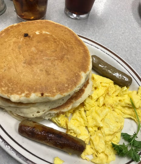 Mollie's Country Kitchen