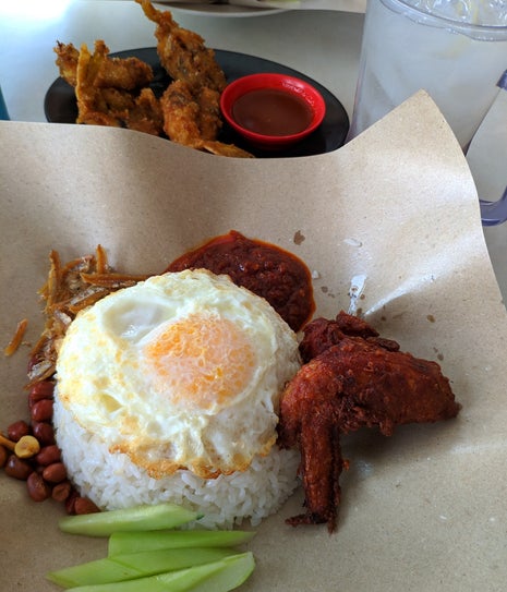 Turn Around Noodle 转个弯面馆