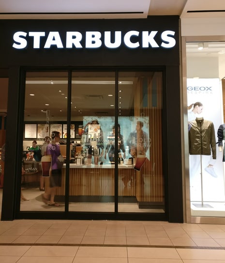 Starbucks (Upper Level)