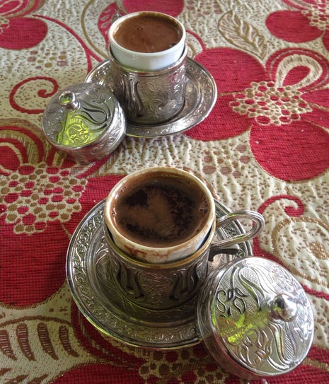 Tarihi Çınaraltı Kahvesi