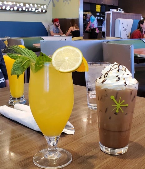 Snooze, an AM Eatery