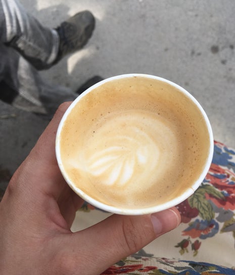 Love coffee - kávové okýnko