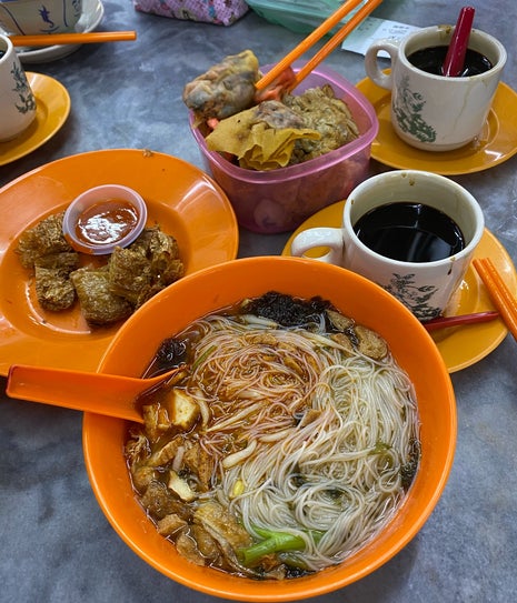 李太糖水茶室 Restoran Lee Kitchen