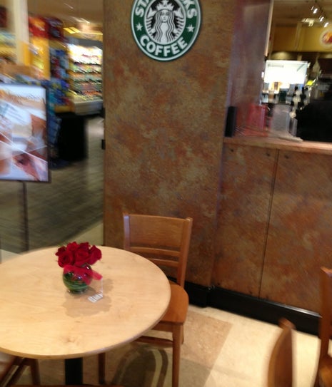 Starbucks (inside vons)
