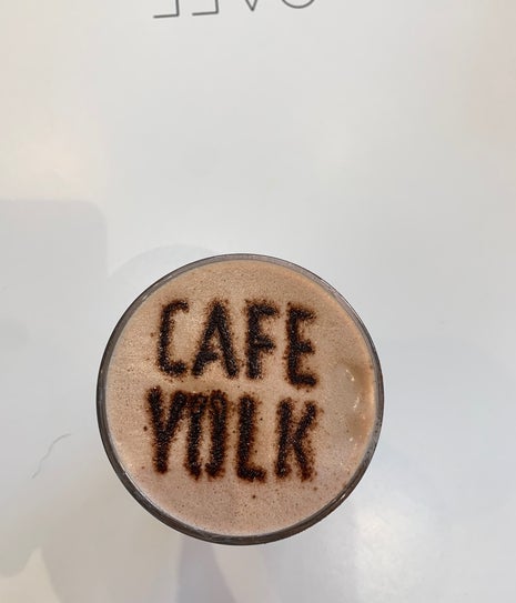 Café YOLK
