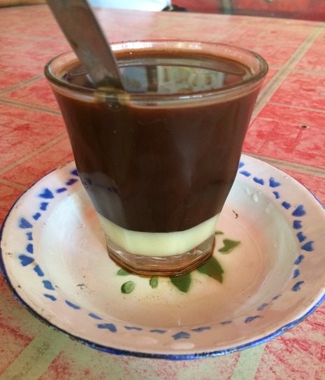 Warkop H. Bada' Batu Putih