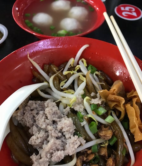 八哩半大顺茶餐室