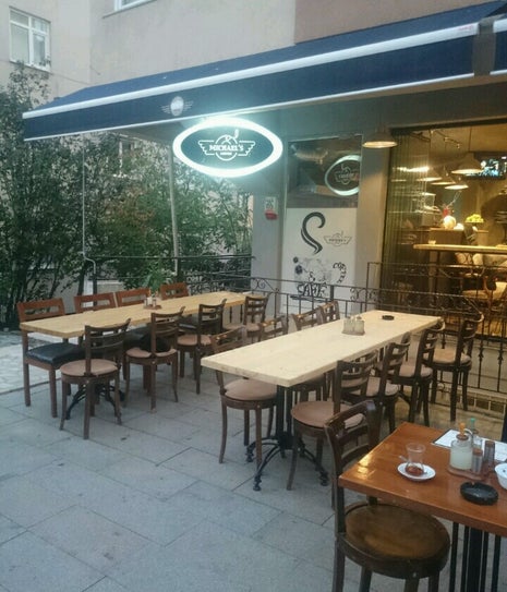 Michael's Coffee(Aydın ın yeri)