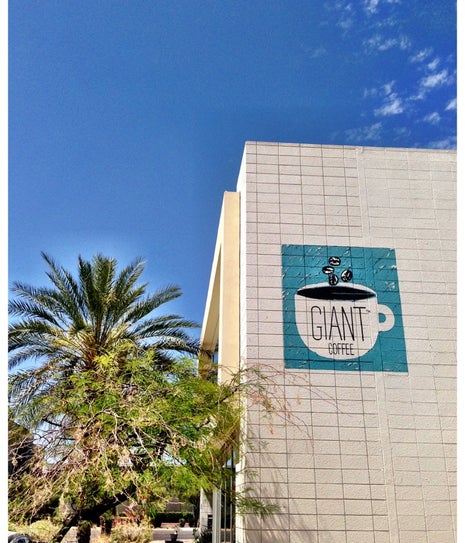 Giant Coffee