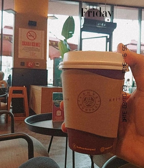 Kahve Dünyası Rami Kütüphanesi