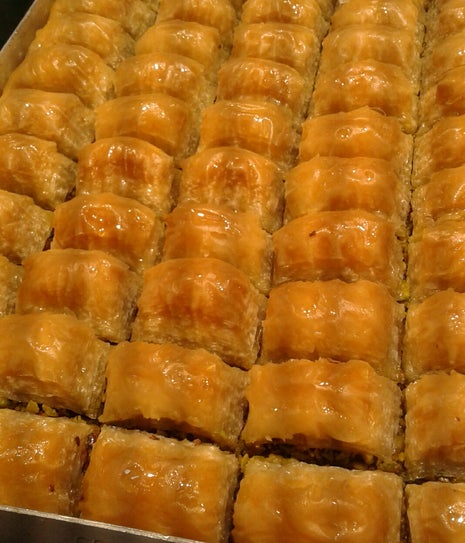 Sarayhan Baklavaları