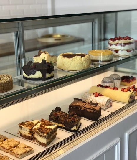 Mia Co. Cakes&Coffee