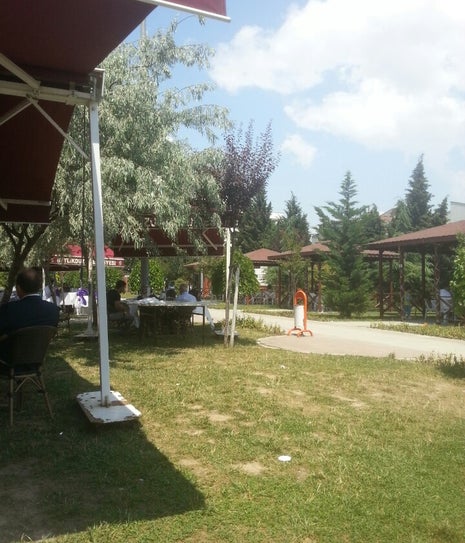 Yakuplu Sosyal Tesisleri