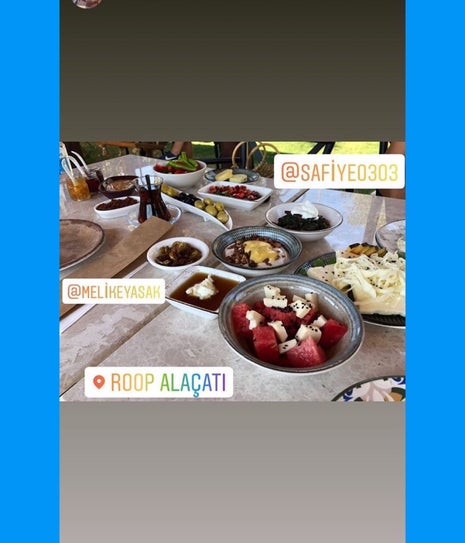 Root Alaçatı Breakfast & More