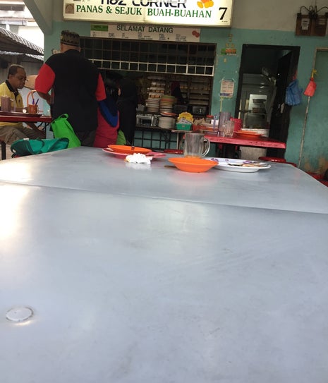 H&Z Corner (Roti Canai)
