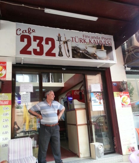 cafe 232