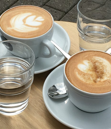 Neues Schwarz Kaffeerösterei