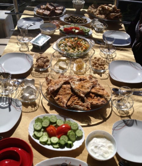 Aşk kahvaltıcısı
