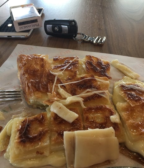 Izol Borek /Kadikoy