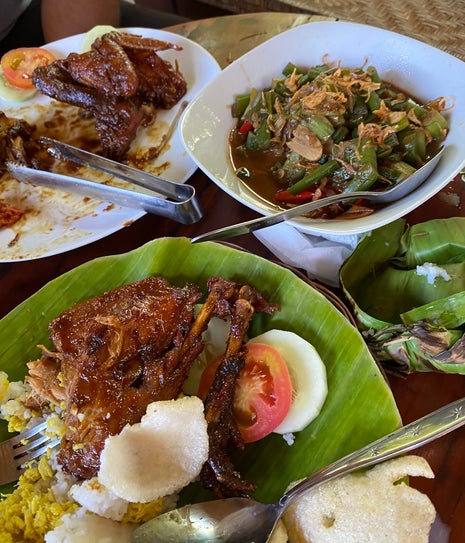 Omah Kecebong Guest House