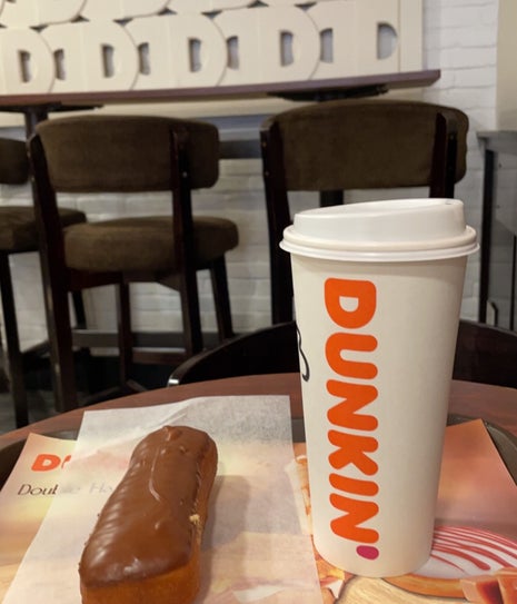 Dunkin' (دانكن دونتس)