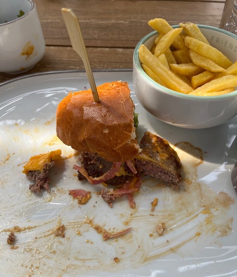 Friends breakfast & lunch