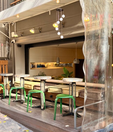 Let’s Winkk Coffee