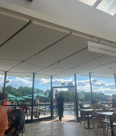 Serpentine Bar & Kitchen
