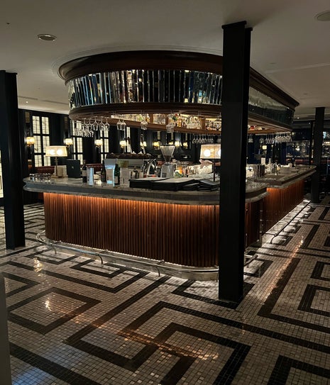 Tom's By Tom Aikens