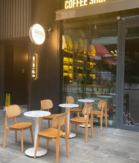 Kara Kedi Coffee Shop