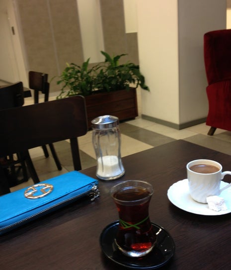 Robert's Coffee
