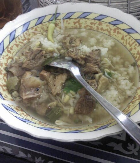 Soto Daging Mbah Tomo Jiwan