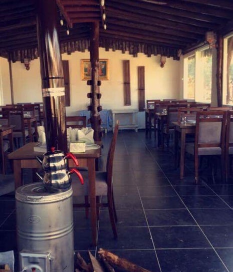 Asmalı Bahçe Kahvaltı Ve Izgara Evi