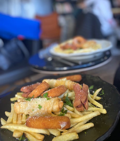 Valeria Coffee Dessert Bakery