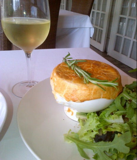 Burnside's cafe