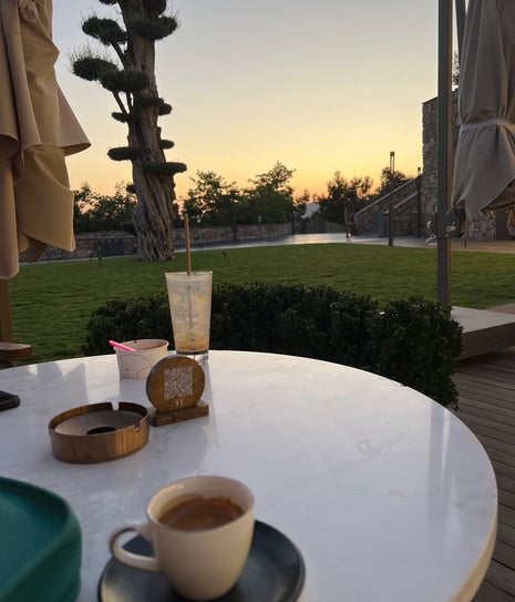Luz Cafe