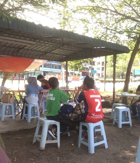 Warung Soto Simpang Kal Lock