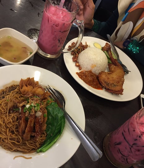 Pak Hailam Kopitiam