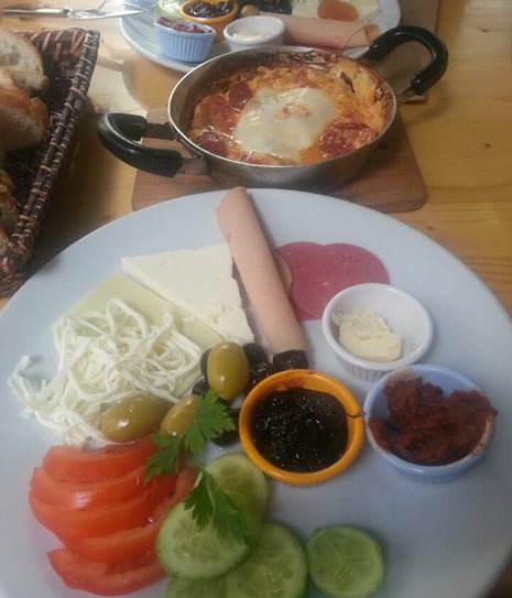 Köşe Breakfast & Pizza