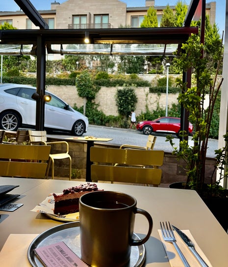 Voi Cafe