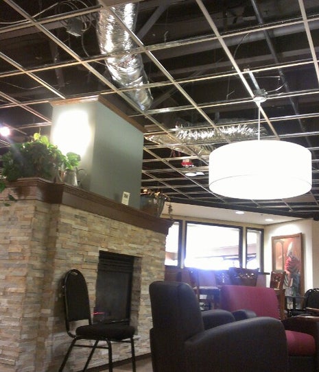 TOLLE LEGE coffeebar & bookshop
