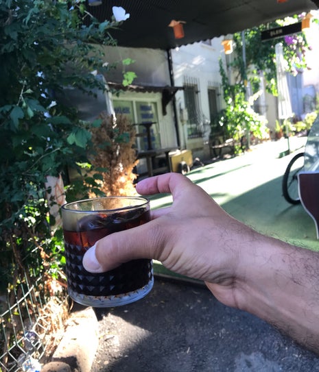 Maple Coffee Shop & Roastery