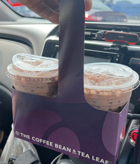 The Coffee Bean & Tea Leaf Drive Thru (Caltex Eco Ardence)
