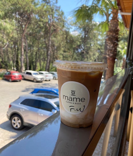 Mame Coffee & Bistro