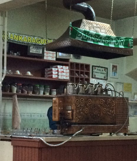 Pala'nın Kıraathanesi