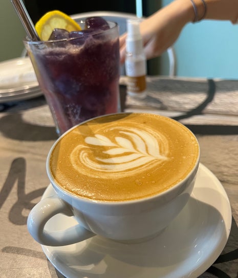 Da Truth Cafe
