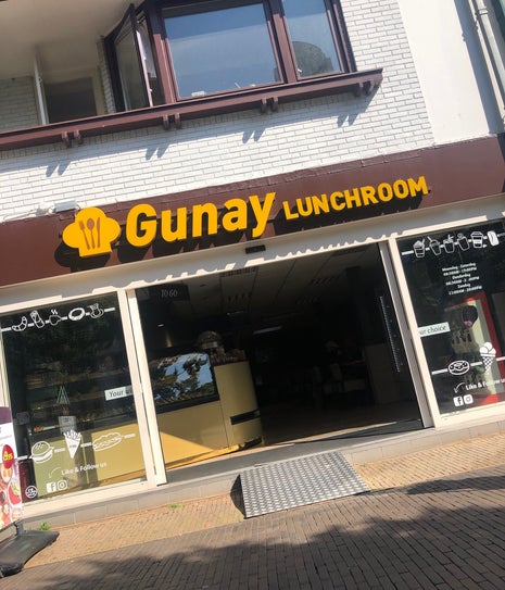 Gunay Lunchroom