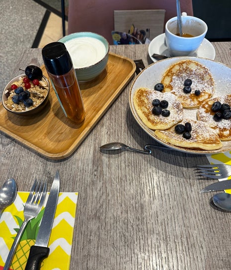 Basil - Coffee & Food Bar