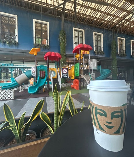 Starbuck Living Plaza